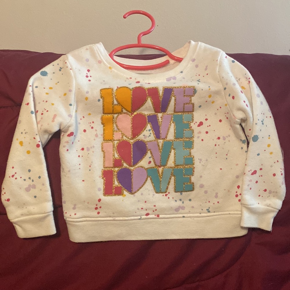 sweatshirt